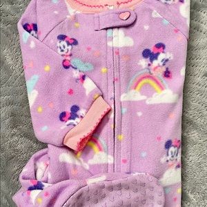 One piece fleece footed sleeper for baby 9-12 months